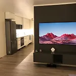 Moderne Og Trivelig Leilighet, Med Unik Utsikt Apartamento
