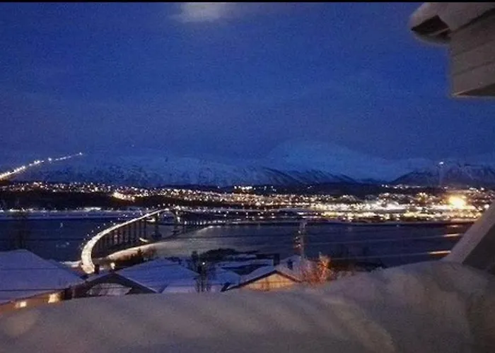 Moderne Og Trivelig Leilighet, Med Unik Utsikt Lejlighed Tromsø